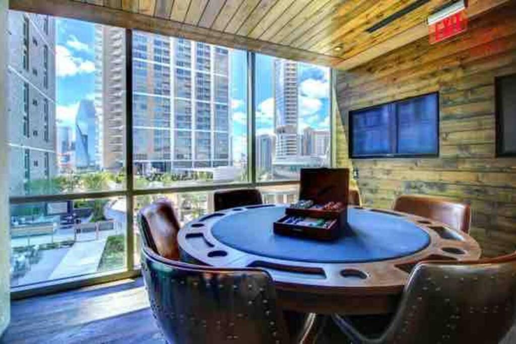 Appartement Opulence Is A Way Of Life à Dallas Extérieur photo